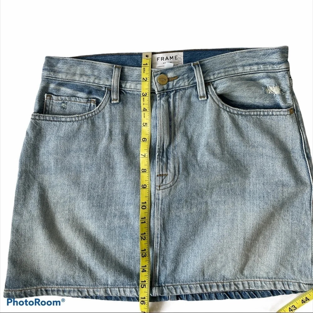 Frame Le Mini Ryde Wash Distressed Denim Skirt - Picture 13 of 15
